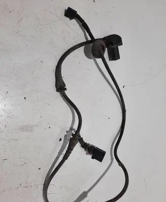 Audi A4 S4 B7 8E 8H ABS brake wheel speed sensor 0265006682