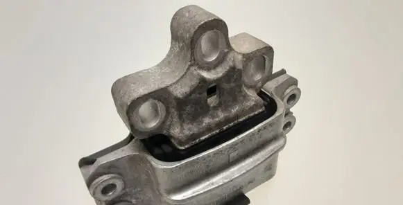 Volkswagen PASSAT CC Gearbox mount 3C0199555