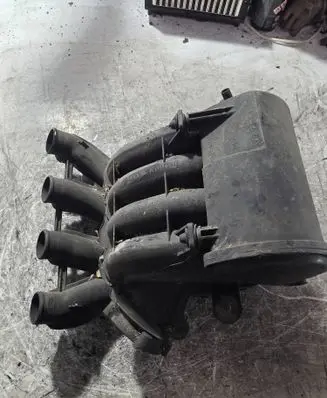 Audi A4 S4 B6 8E 8H Intake manifold 06B133210AT