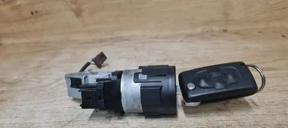Citroen C4 Grand Picasso Ignition lock 36410600 9663123380