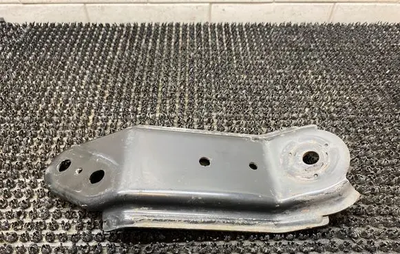 Infiniti QX60 L50 Radiator support slam panel bracket 3Y131