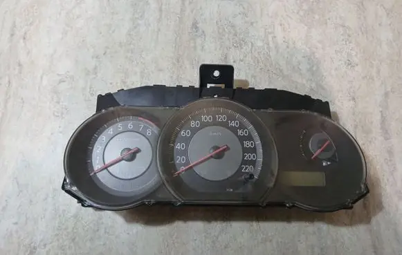 Nissan Tiida C11 Speedometer (instrument cluster) 24810EM00B