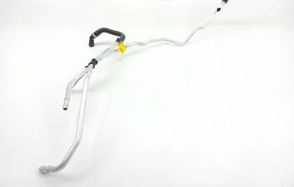 Engine coolant pipe/hose