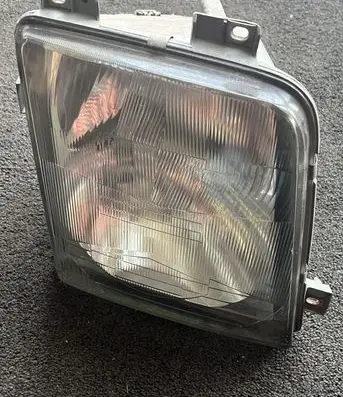 Volkswagen II LT Headlight/headlamp 2D1941016