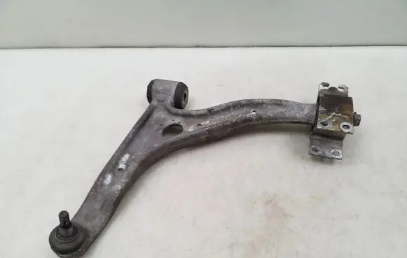 Mercedes-Benz B W246 W242 Front lower control arm/wishbone A2463330300