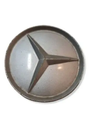 Mercedes-Benz 190 W201 Original wheel cap 2014010225