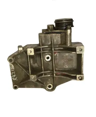 Audi A4 S4 B5 8D A/C compressor mount bracket 028260885A