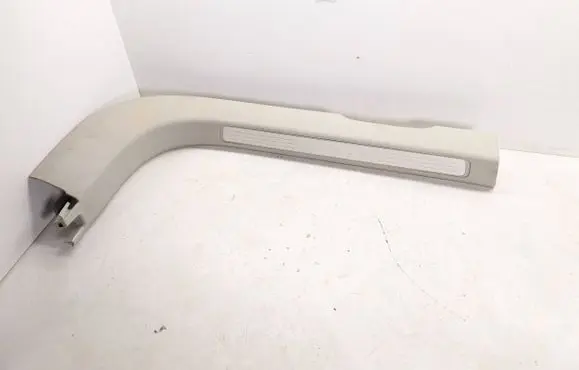 Volvo V60 Front sill trim cover 31468384