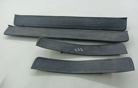 Honda CR-V Front sill trim cover 84262SWAA 84212SWAA 84202SWAA