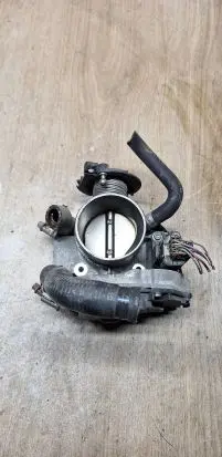 Audi A6 S6 C5 4B Throttle valve 058133063