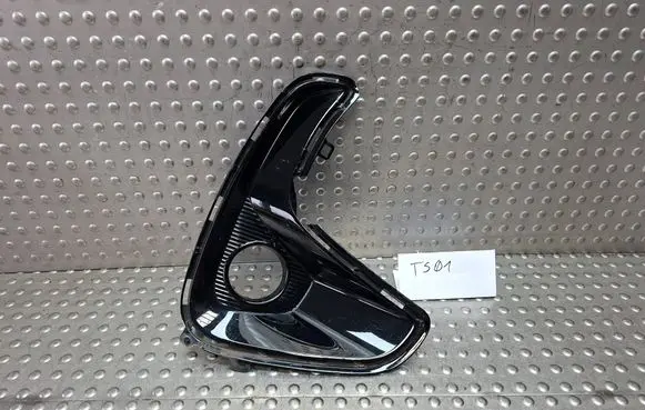 Toyota Yaris XP210 Front fog light trim/grill S27730332 52112K0150