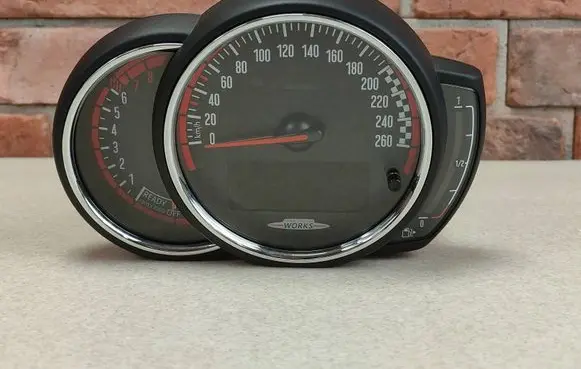 Mini One - Cooper F56 F55 Speedometer (instrument cluster) 5A1C408 5A5C606 8779685