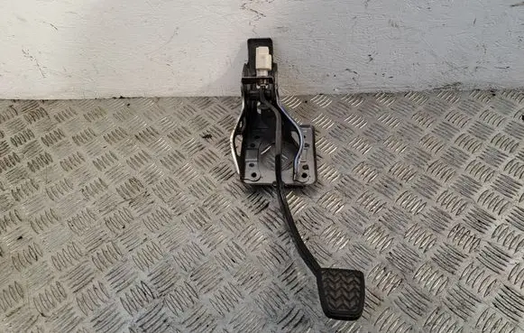Toyota Avensis T250 Brake pedal 5510605080