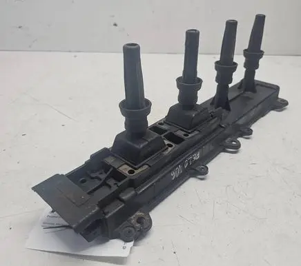 High voltage ignition coil