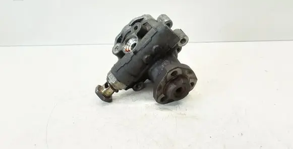 Volkswagen Golf IV Power steering pump 1J0422154A