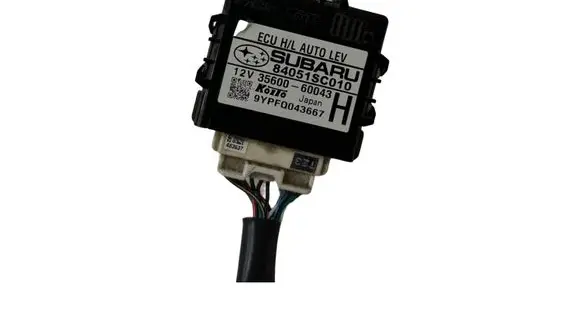 Subaru Forester SH Light module LCM 84051SC010 9YPFQ043667 3560060043