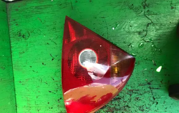Ford Mondeo Mk III Headlight/headlamp