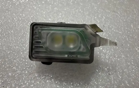 Audi Q5 SQ5 FY Front door handle light (exterior) 8W0947133