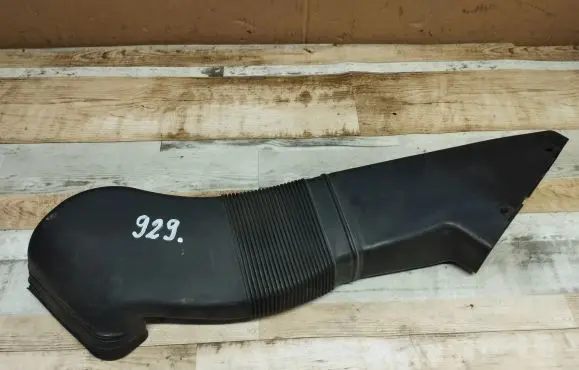 Audi A6 S6 C5 4B Air intake hose/pipe 4B0129617B 4B0129617