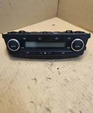 Toyota Avensis T270 Climate control unit 5590005340 T1000762Q 445109100111