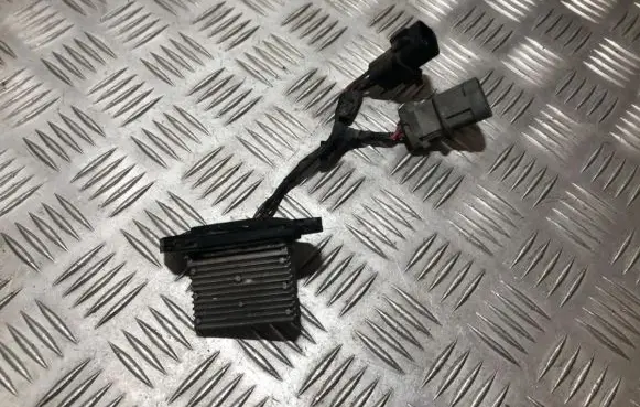 Mazda 626 Heater blower motor/fan resistor
