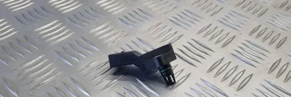 Volkswagen PASSAT B5.5 Air pressure sensor 0281002401 34043AD3 038906051C
