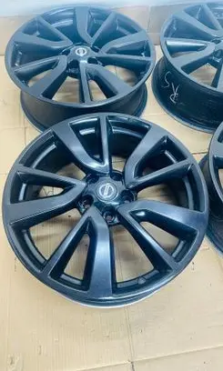Nissan Qashqai R19 alloy rim AC4CHT6