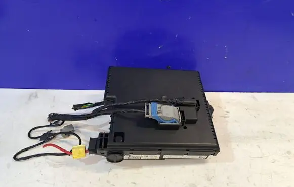 Volvo XC90 Fuse module 31314469 28242073