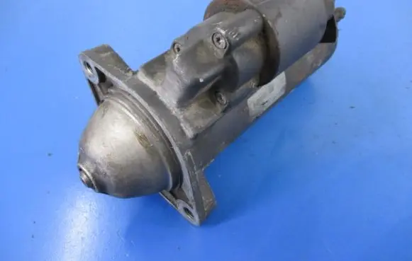 Toyota Avensis Verso Starter motor JS1135-1