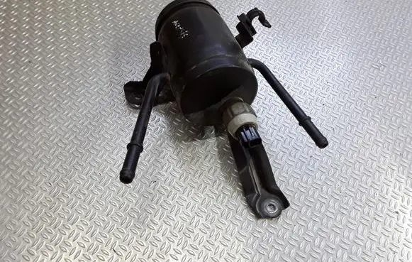 Vacuum air tank