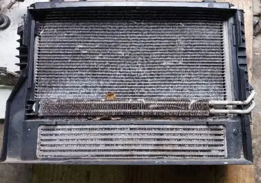 BMW 5 E60 E61 Radiator set 7787830 10519311