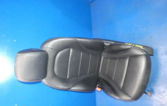 Mercedes-Benz C W205 Front driver seat 