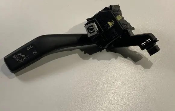Skoda Octavia Mk2 (1Z) Indicator stalk 1K0953513E