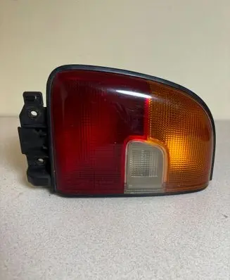 Toyota RAV 4 (XA10) Rear/tail lights