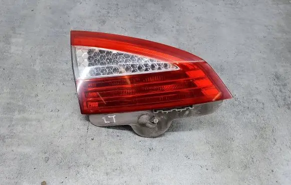 Ford Mondeo MK IV Rear/tail lights 7S71-13A603-B