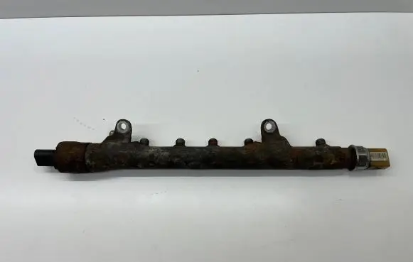 Volkswagen Golf VI Fuel main line pipe 03L906054A