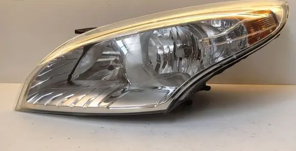 Renault Megane III Headlight/headlamp 260600017R