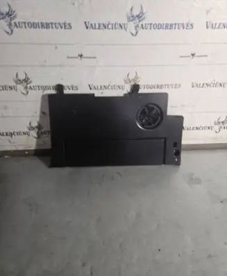 Mini One - Cooper F56 F55 Dashboard lower bottom trim panel 9301545 020304