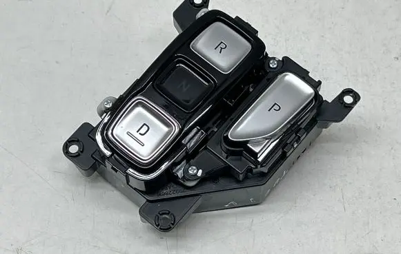 Hyundai Tucson IV NX4 Gear shift switch/knob 120039776 299232133 201105010303