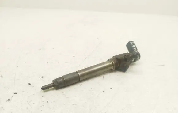 Peugeot 607 Fuel injector 5U3Q9K546AA