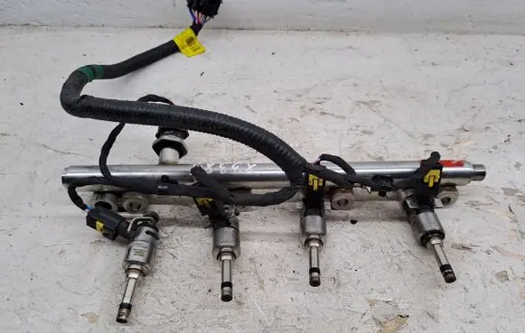 Hyundai Tucson IV NX4 Fuel injection pump control unit/module 