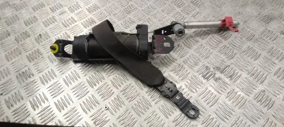 Volvo XC70 Front seatbelt 30661908