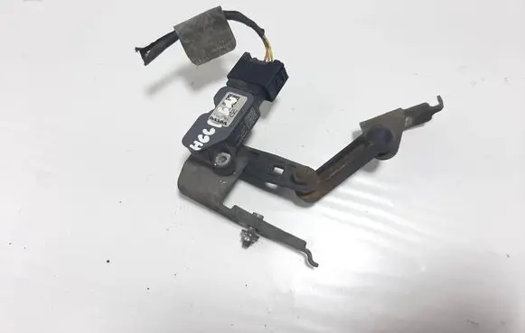 Volvo XC60 Rear air suspension level height sensor 31406563 31681288