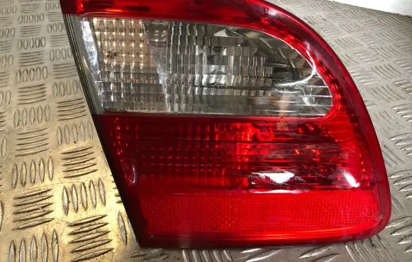 Mercedes-Benz E W211 Tailgate rear/tail lights A2118201364 379503