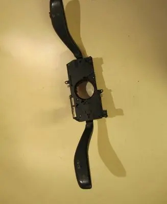 Wiper turn signal indicator stalk/switch
