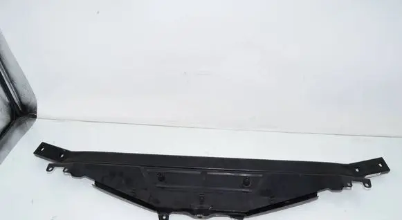 BMW 6 F06 Gran coupe Top upper radiator support slam panel 7200690 7267356 51647200690