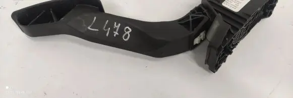 Volkswagen Golf VII Accelerator throttle pedal 5Q2723503D