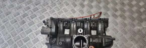 Audi A7 S7 4G Intake manifold 06133185