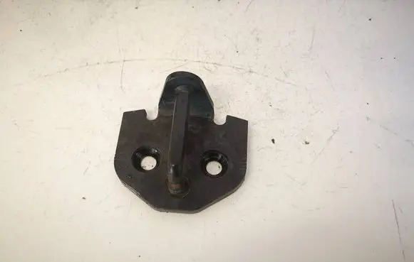 Volvo XC60 Rear door lock loop/hook striker 30699650