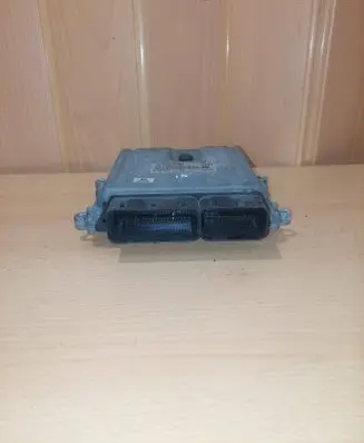 Volvo S60 Engine control unit/module 30729826A 30729826